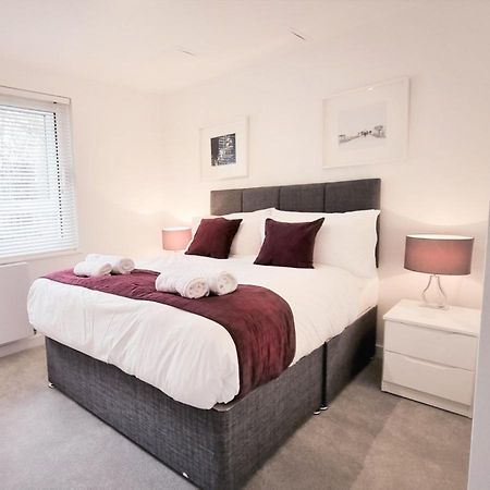 Roomspace Serviced Apartments - Kew Bridge Court London Exterior photo